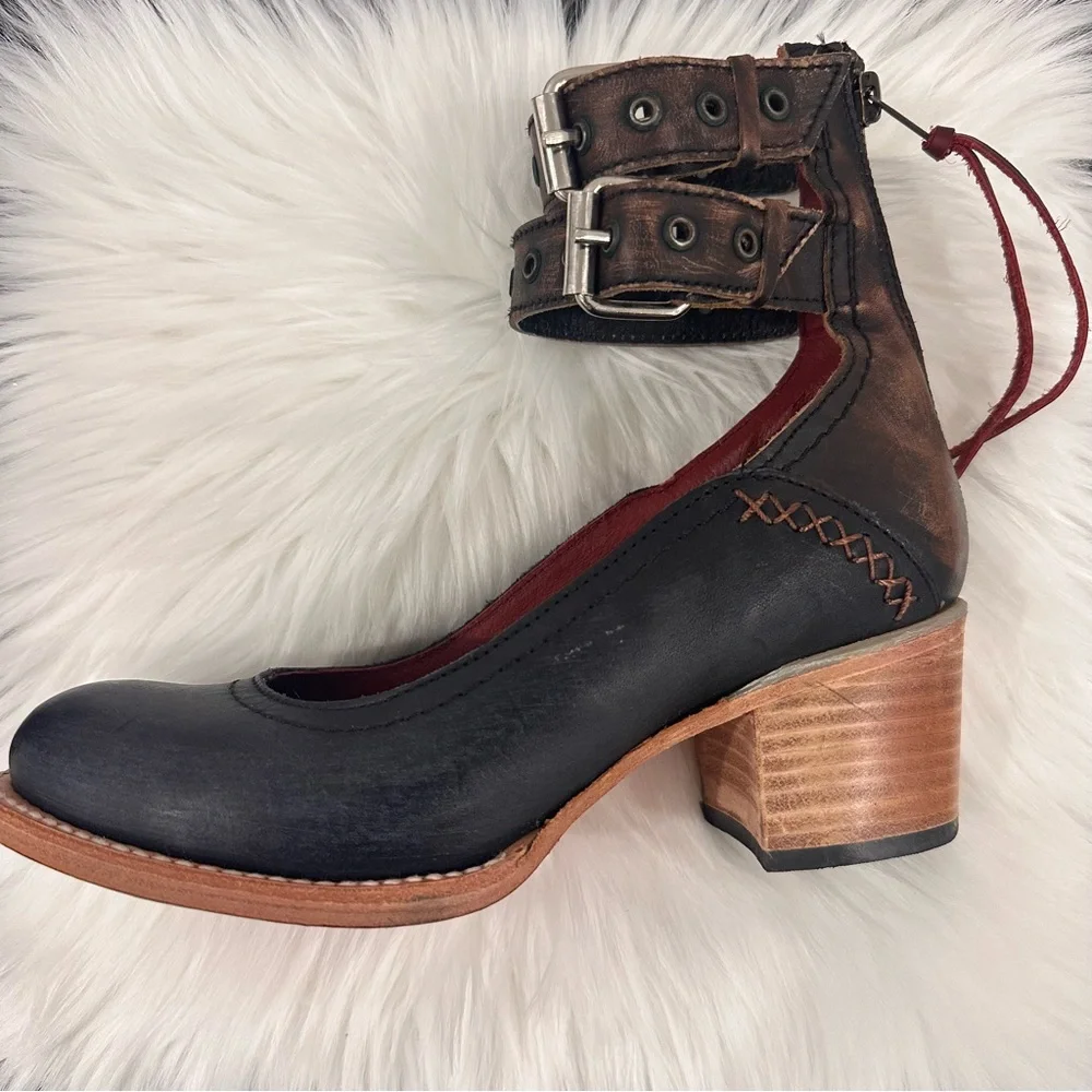 FREEBIRD 🦅 CANDELLA Navy Multi Leather Buckle Shoes Size 7 - Picture 6 of 12